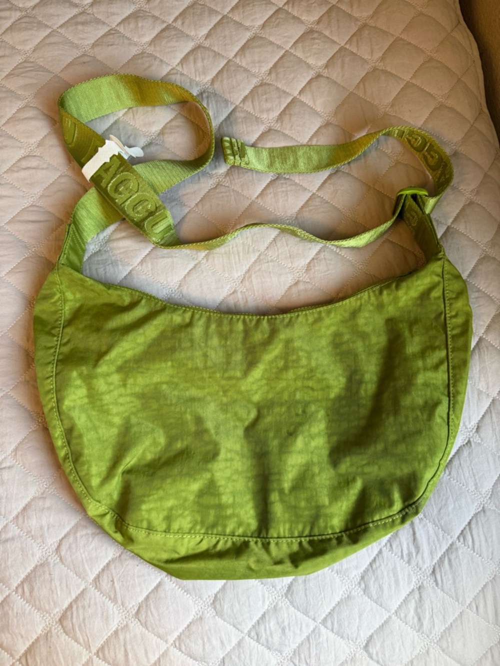 BAGGU Bright Lime Green Shoulder Bag with Logo Strap
